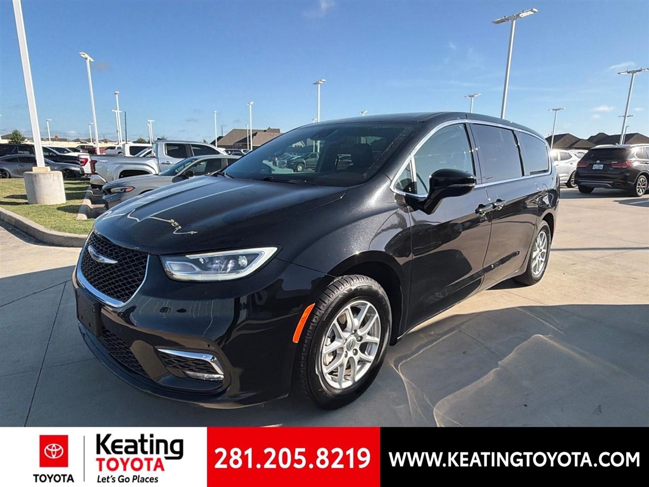 Chrysler Pacifica Select 2025
