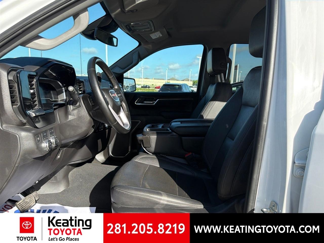 GMC Sierra 1500 SLT Crew Cab 4WD 2025