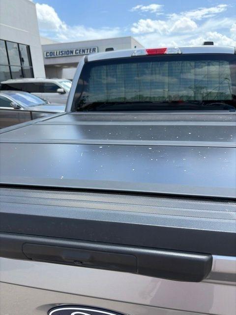 Ford F-150 STX SuperCrew 4WD 2025