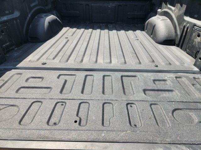 Ford F-150 STX SuperCrew 4WD 2025