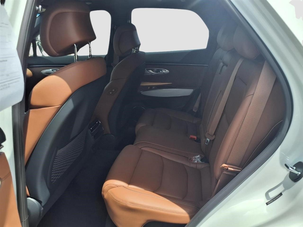 Genesis GV70 2.5T Advanced 2026