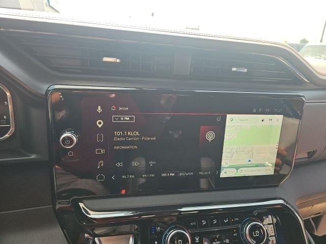GMC Sierra 1500 AT4 Crew Cab 4WD 2025