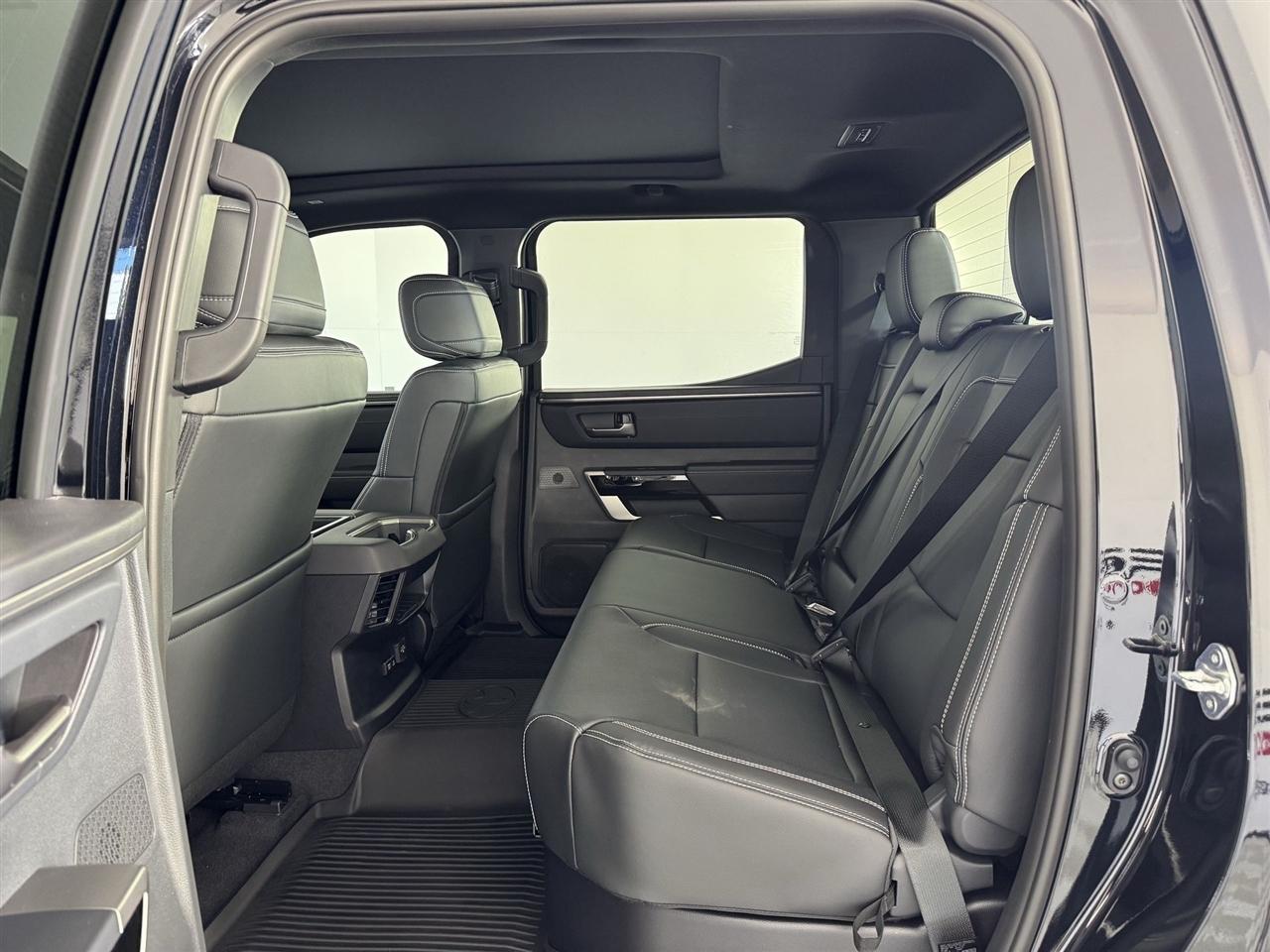 Toyota Tundra Limited CrewMax 2WD 2026