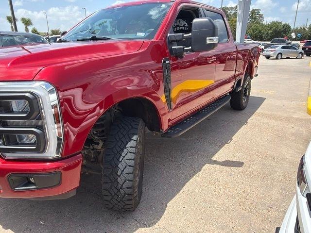 Ford F-250 SD XLT Crew Cab 4WD 2024