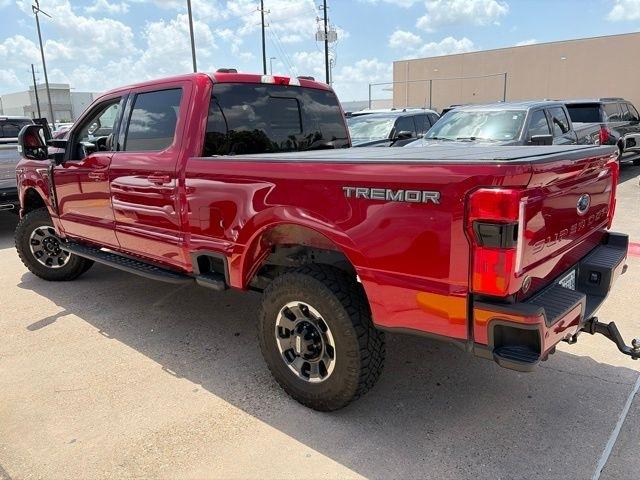 Ford F-250 SD XLT Crew Cab 4WD 2024