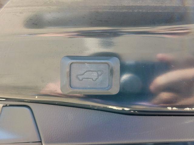 Toyota RAV4 XLE Premium 2019