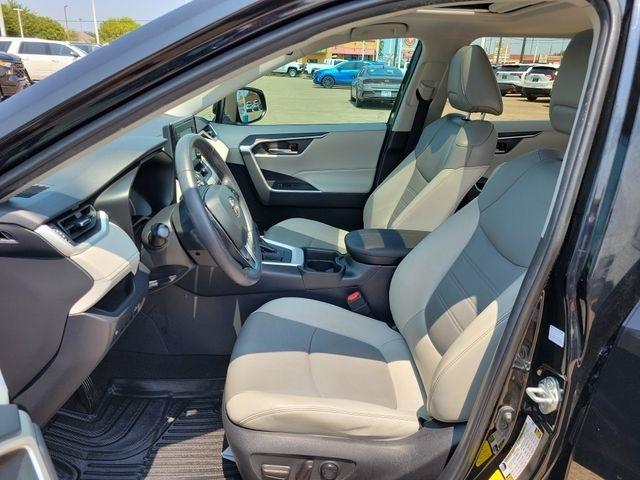 Toyota RAV4 XLE Premium 2019