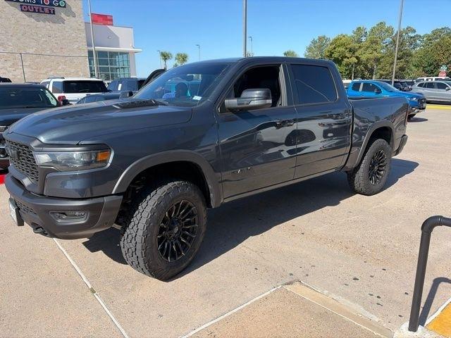 RAM 1500 Rebel Crew Cab SB 4WD 2026