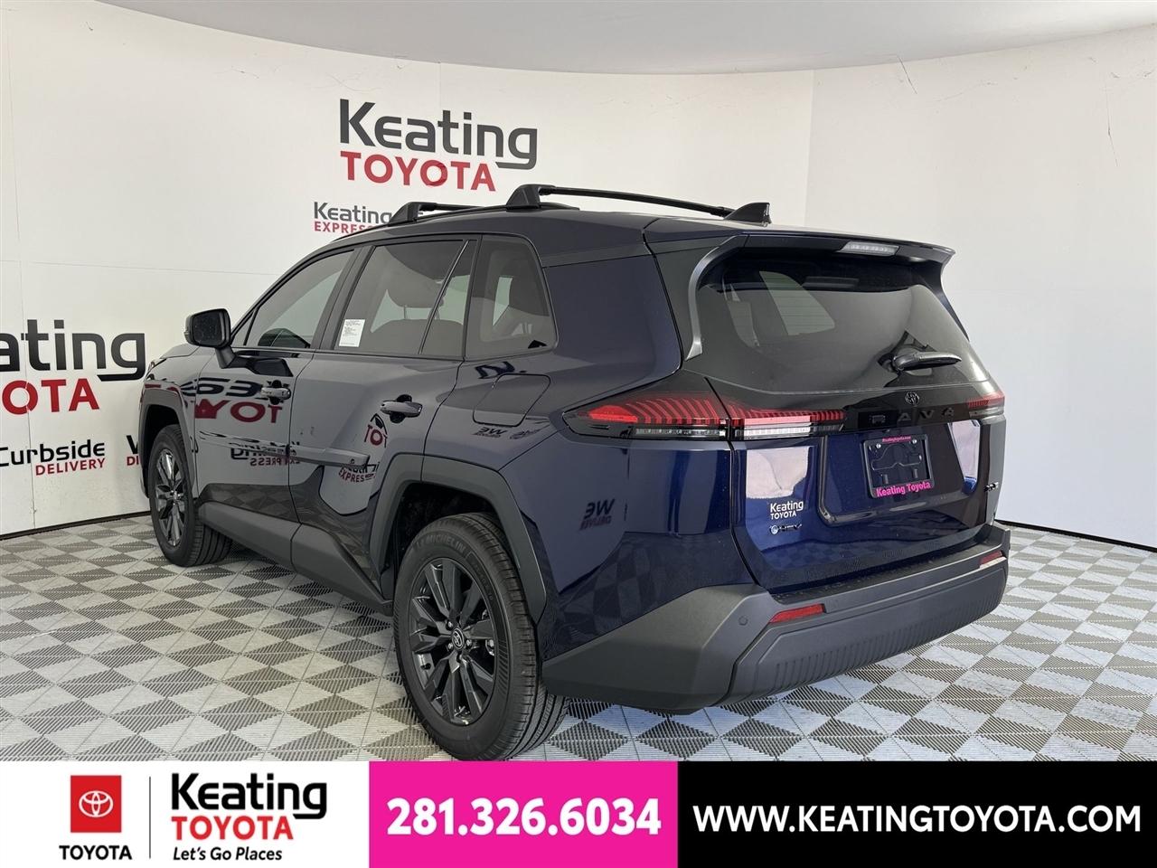 Toyota RAV4 Hybrid LE AWD 2026