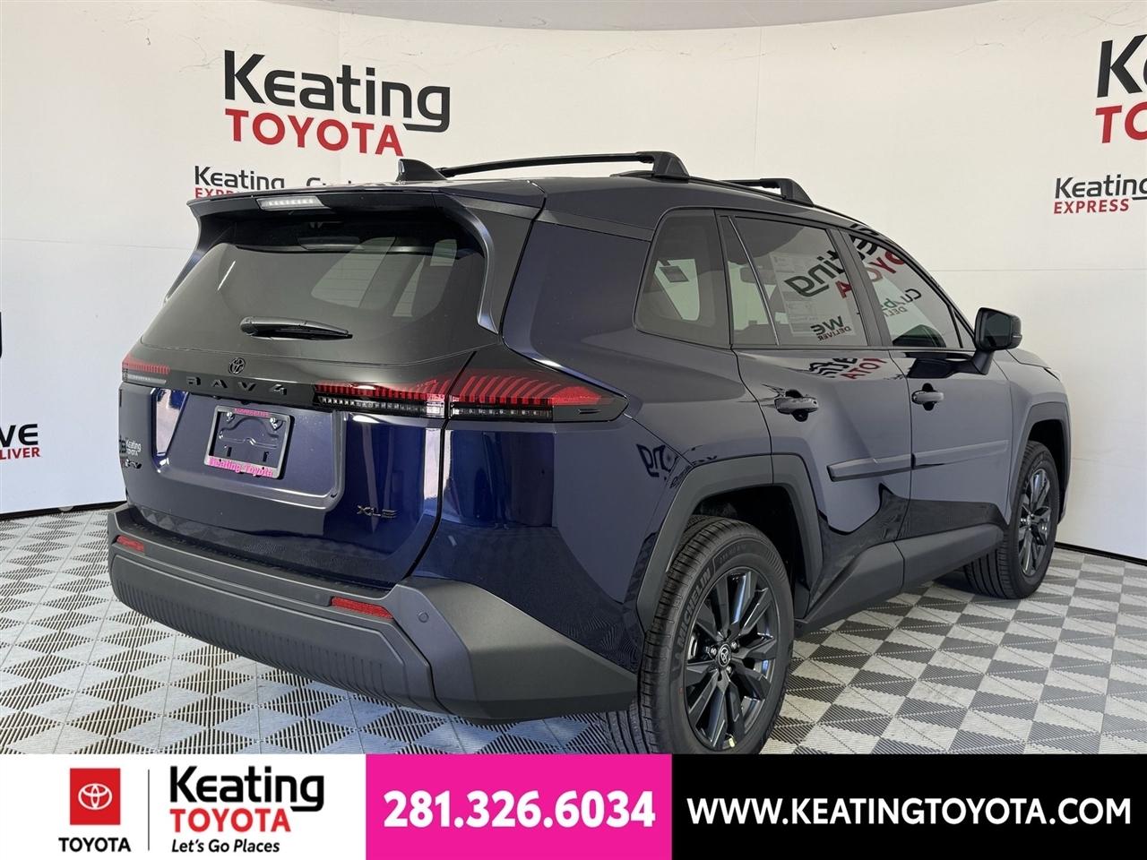 Toyota RAV4 Hybrid LE AWD 2026