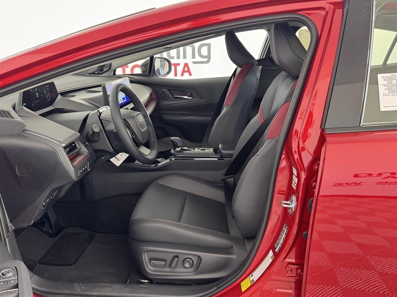 Toyota Prius Plug-In Hybrid XSE Premium 2027