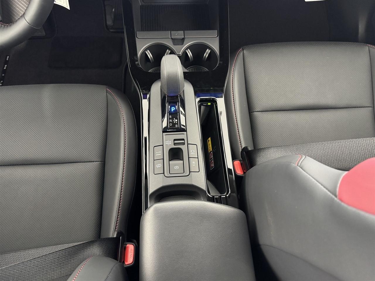 Toyota Prius Plug-In Hybrid XSE Premium 2027