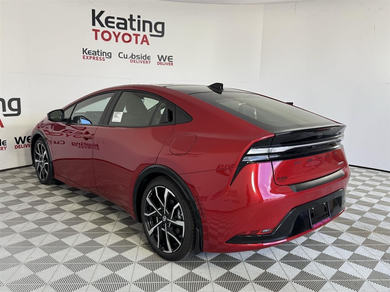 Toyota Prius Plug-In Hybrid XSE Premium 2027
