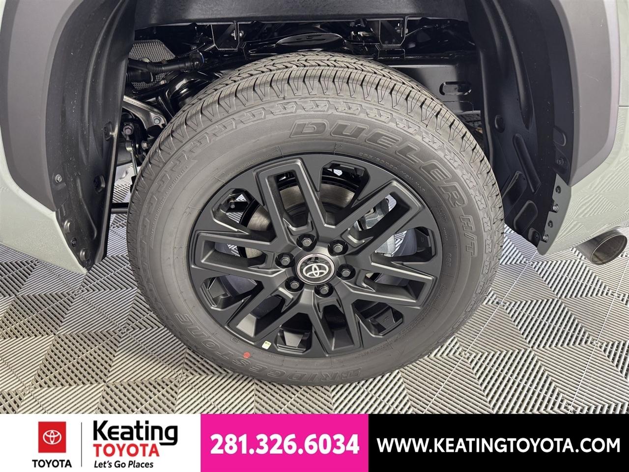 Toyota Tundra Limited CrewMax 2WD 2026