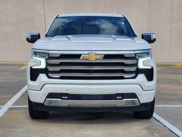 Chevrolet Silverado 1500 High Country Crew Cab 4WD 2022