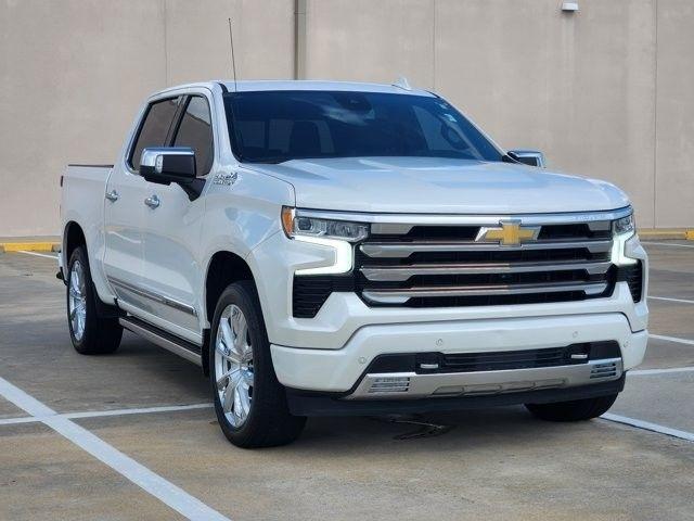 Chevrolet Silverado 1500 High Country Crew Cab 4WD 2022