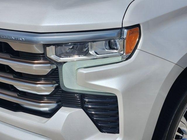 Chevrolet Silverado 1500 High Country Crew Cab 4WD 2022