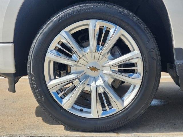 Chevrolet Silverado 1500 High Country Crew Cab 4WD 2022