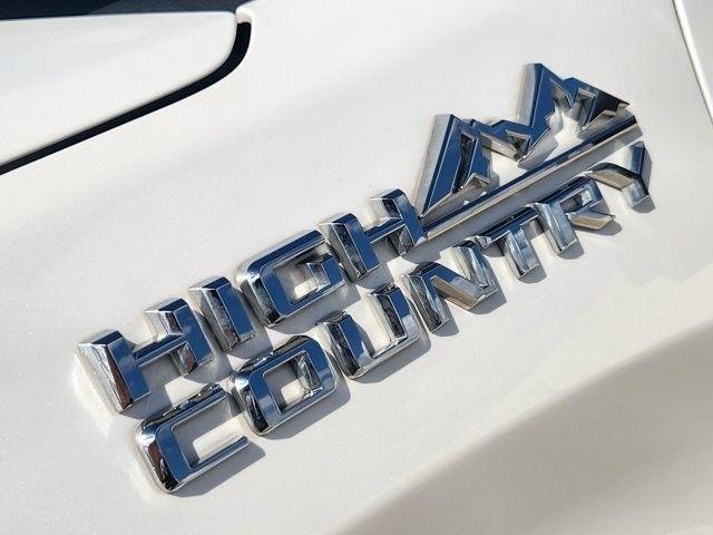 Chevrolet Silverado 1500 High Country Crew Cab 4WD 2022