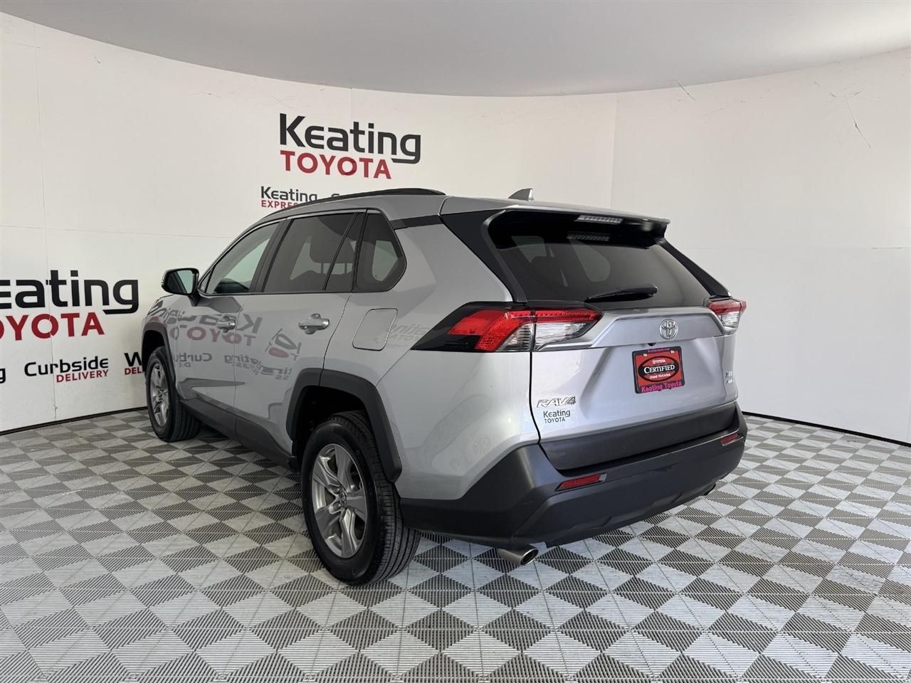 Toyota RAV4 XLE AWD 2025