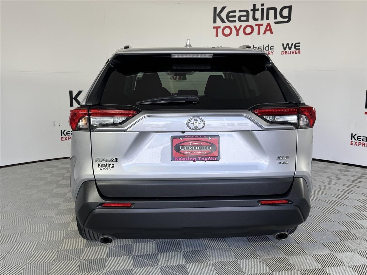 Toyota RAV4 XLE AWD 2025