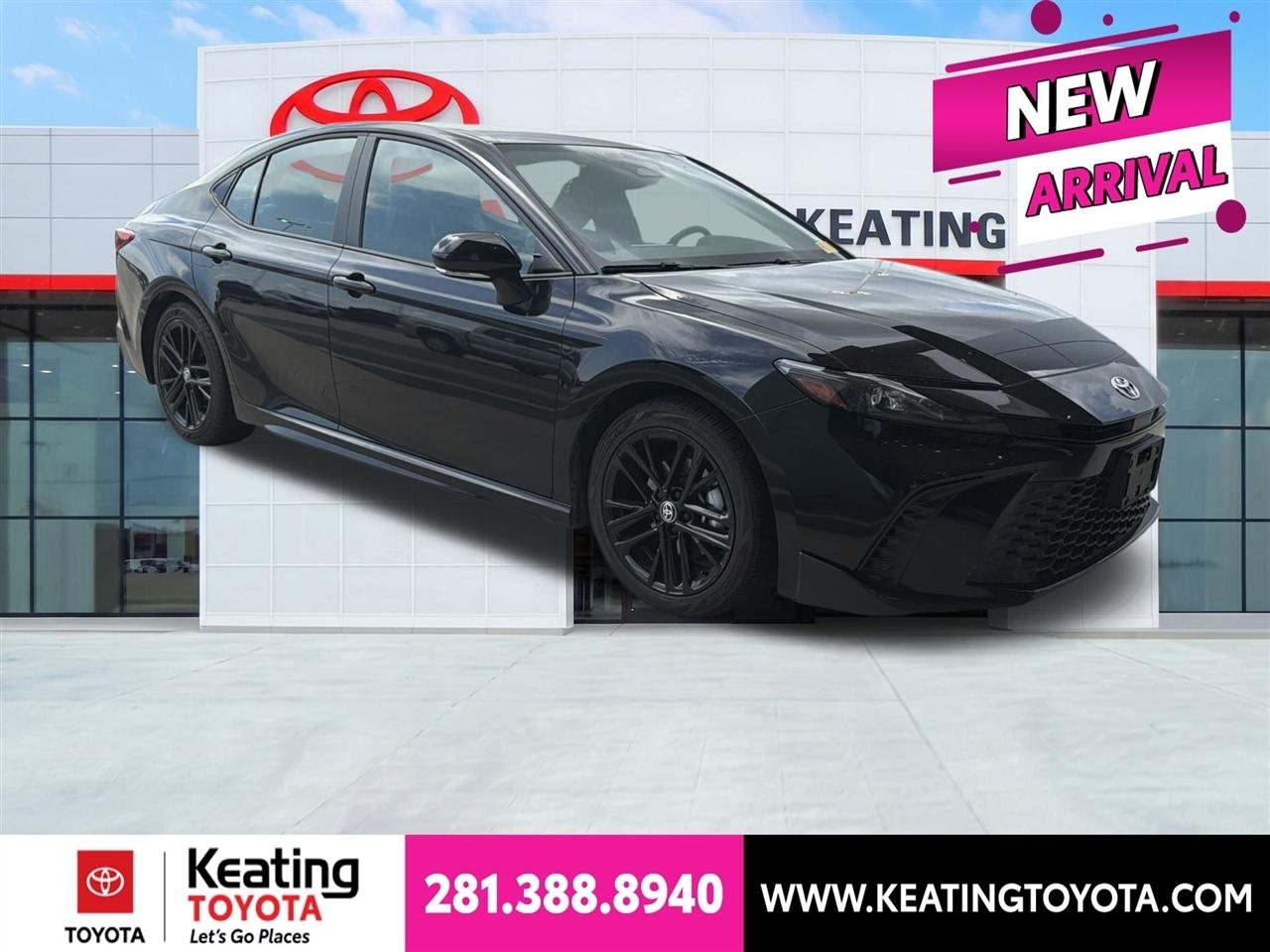 2025 Toyota Camry Hybrid XLE