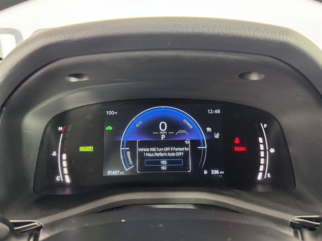Toyota Camry Hybrid XLE 2025