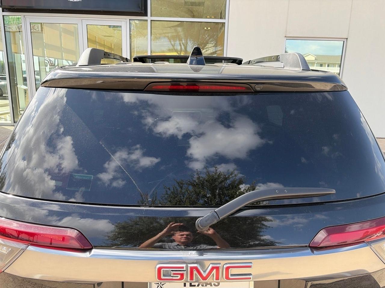 GMC Acadia SLE 2023