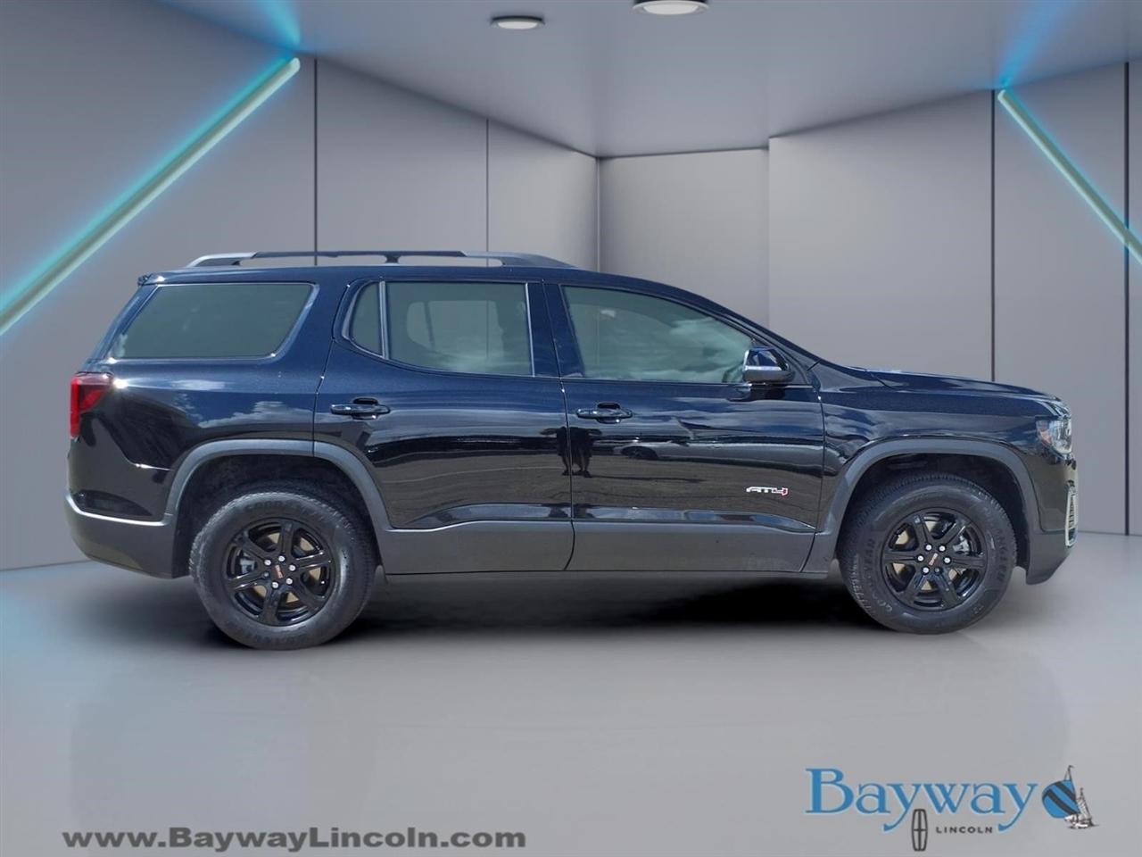 GMC Acadia SLE 2023