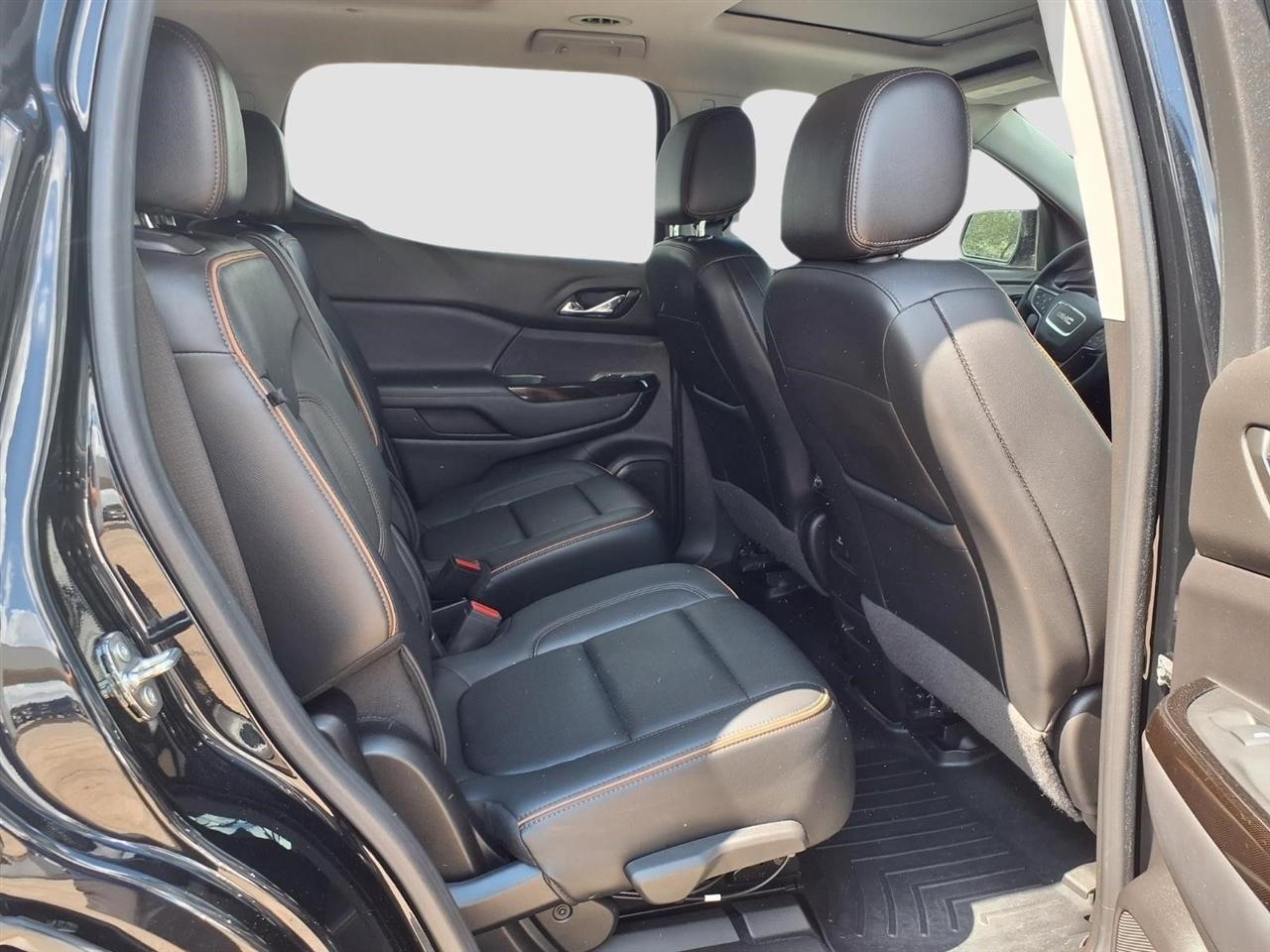 GMC Acadia SLE 2023