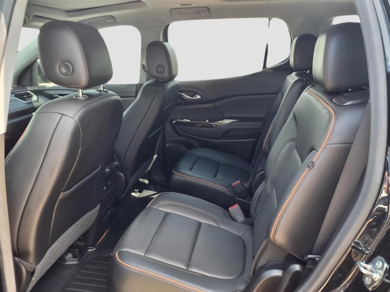 GMC Acadia SLE 2023