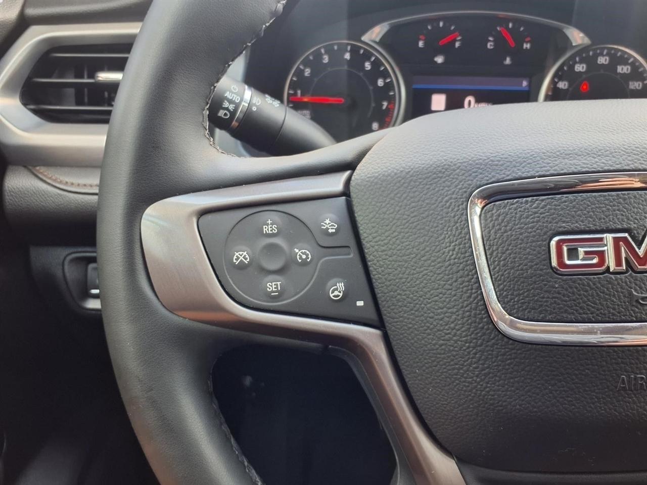 GMC Acadia SLE 2023