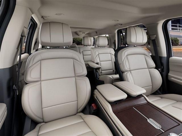 Lincoln Navigator L Premiere 2027