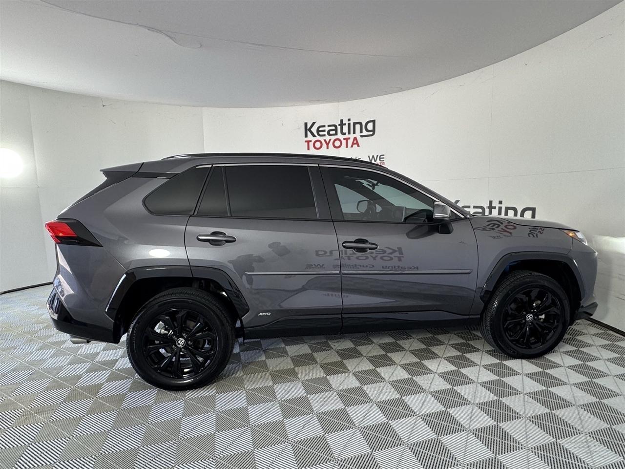 Toyota RAV4 Hybrid SE 2025