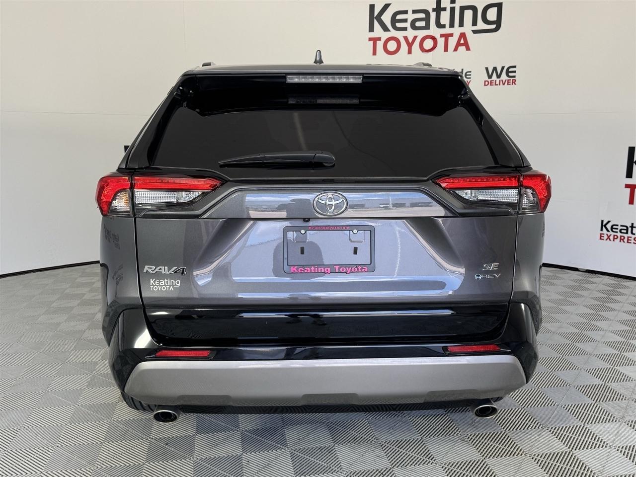 Toyota RAV4 Hybrid SE 2025