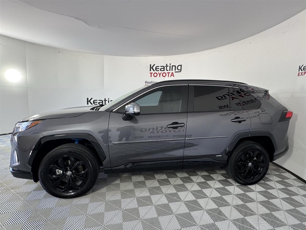 Toyota RAV4 Hybrid SE 2025