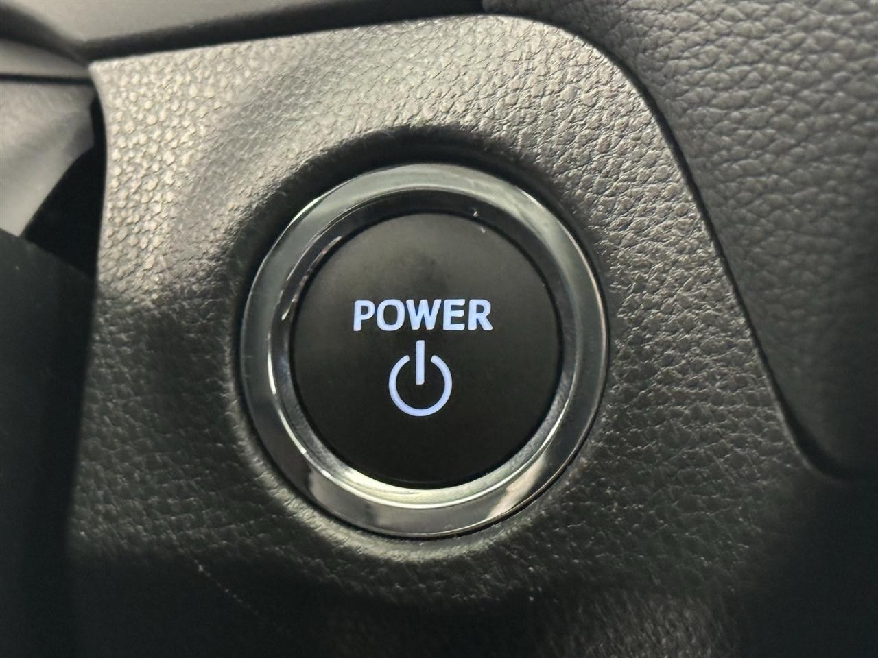 Toyota RAV4 Hybrid SE 2025