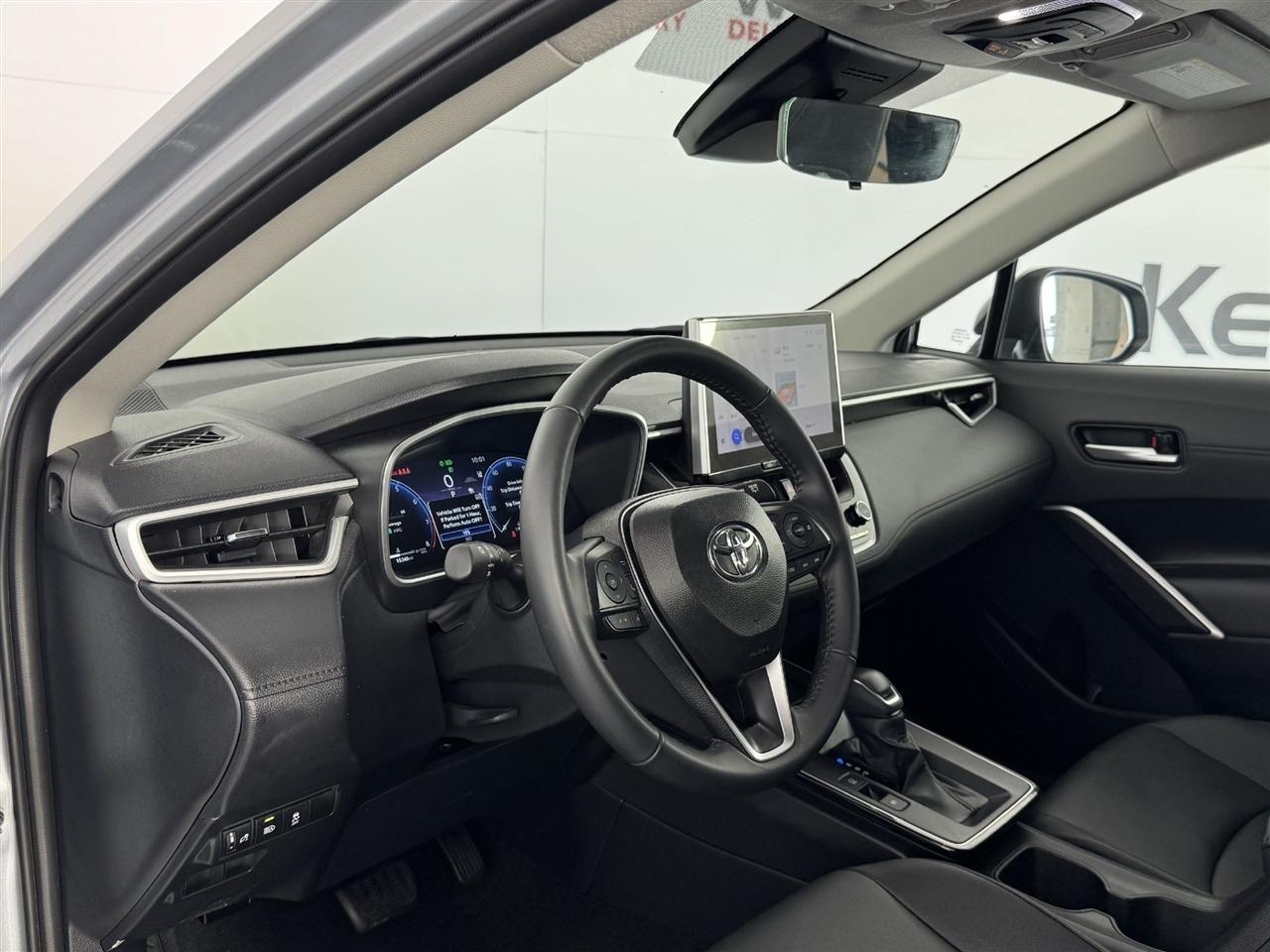 Toyota Corolla Cross XLE 2026