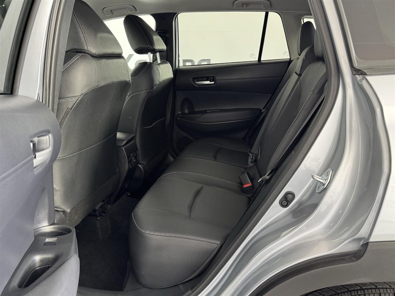 Toyota Corolla Cross XLE 2026