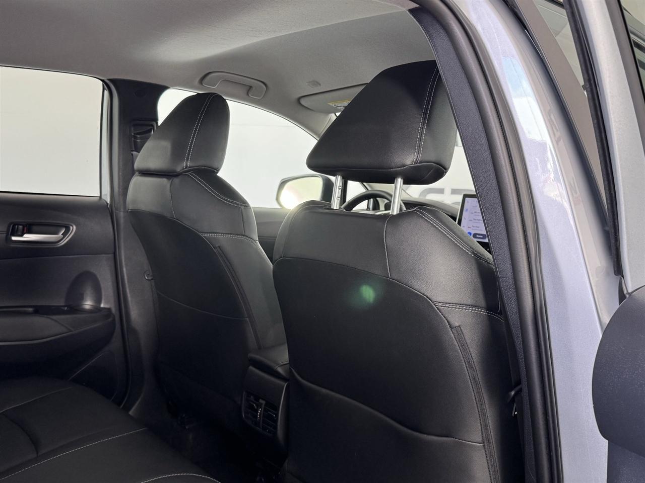 Toyota Corolla Cross XLE 2026