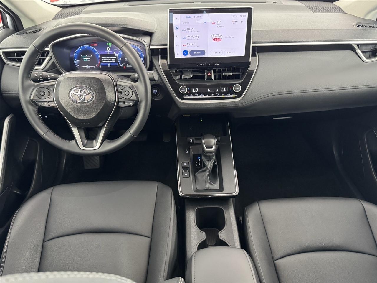 Toyota Corolla Cross XLE 2026