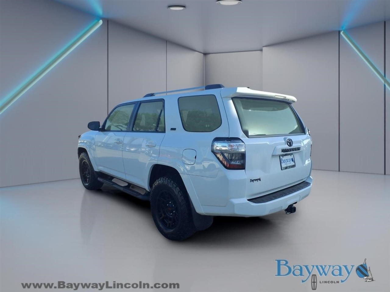 Toyota 4Runner SR5 Premium 4WD 2022