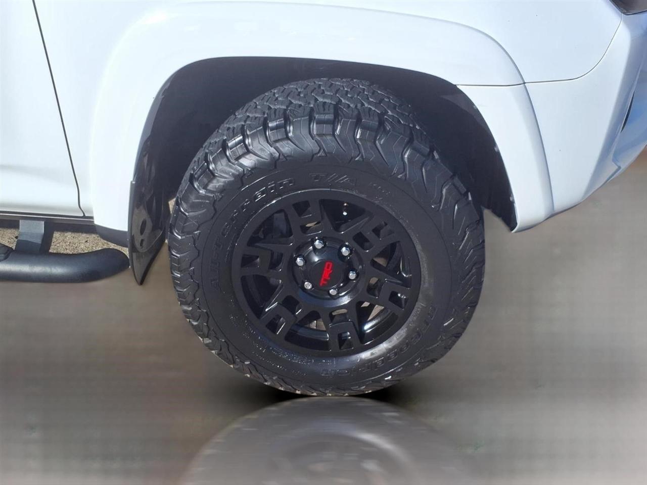 Toyota 4Runner SR5 Premium 4WD 2022