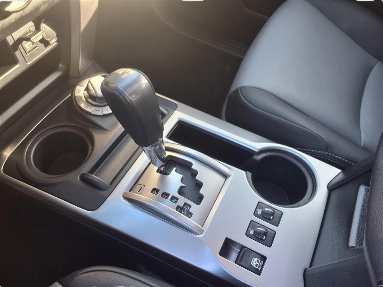 Toyota 4Runner SR5 Premium 4WD 2022