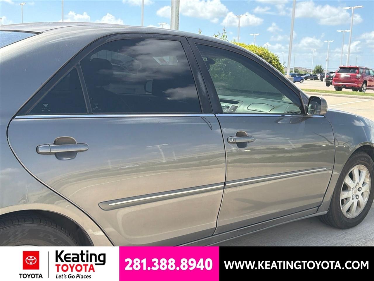 Toyota Camry LE 2002