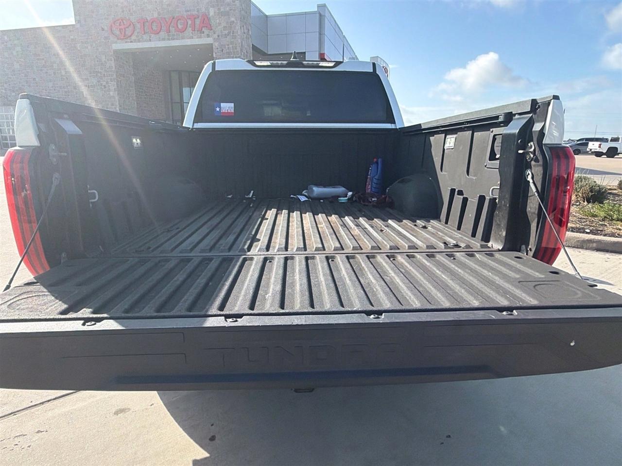 Toyota Tundra Limited CrewMax 4WD 2024