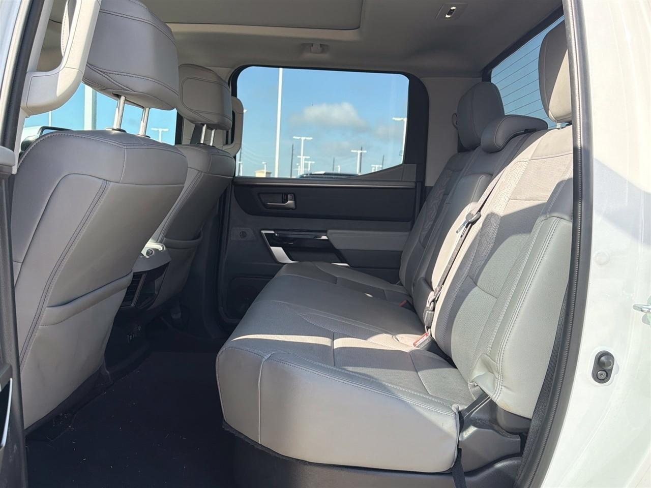 Toyota Tundra Limited CrewMax 4WD 2024
