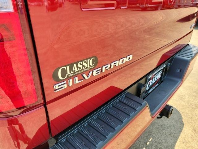 Chevrolet Silverado 1500 RST Crew Cab 4WD 2025