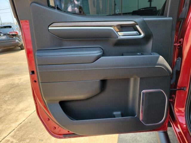 Chevrolet Silverado 1500 RST Crew Cab 4WD 2025