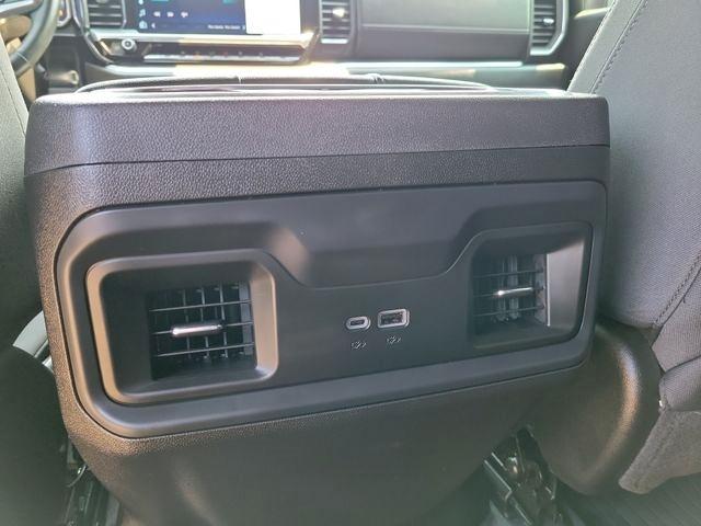 Chevrolet Silverado 1500 RST Crew Cab 4WD 2025